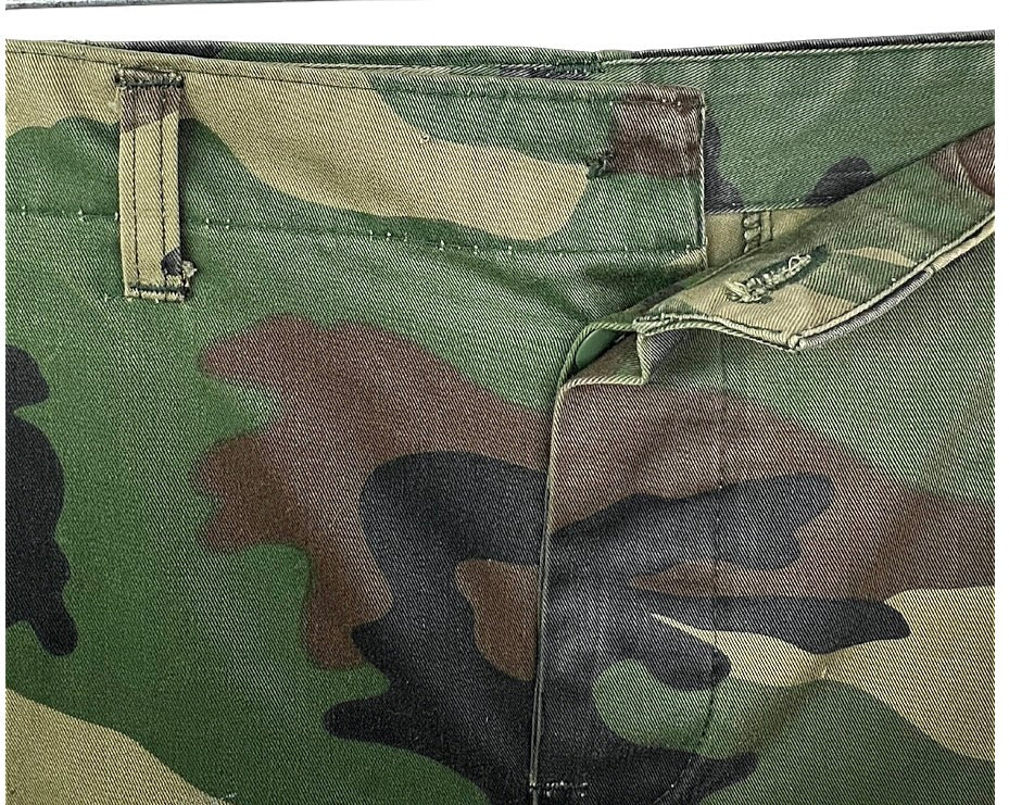 90’s Camo Army Cargo Pants Size 34