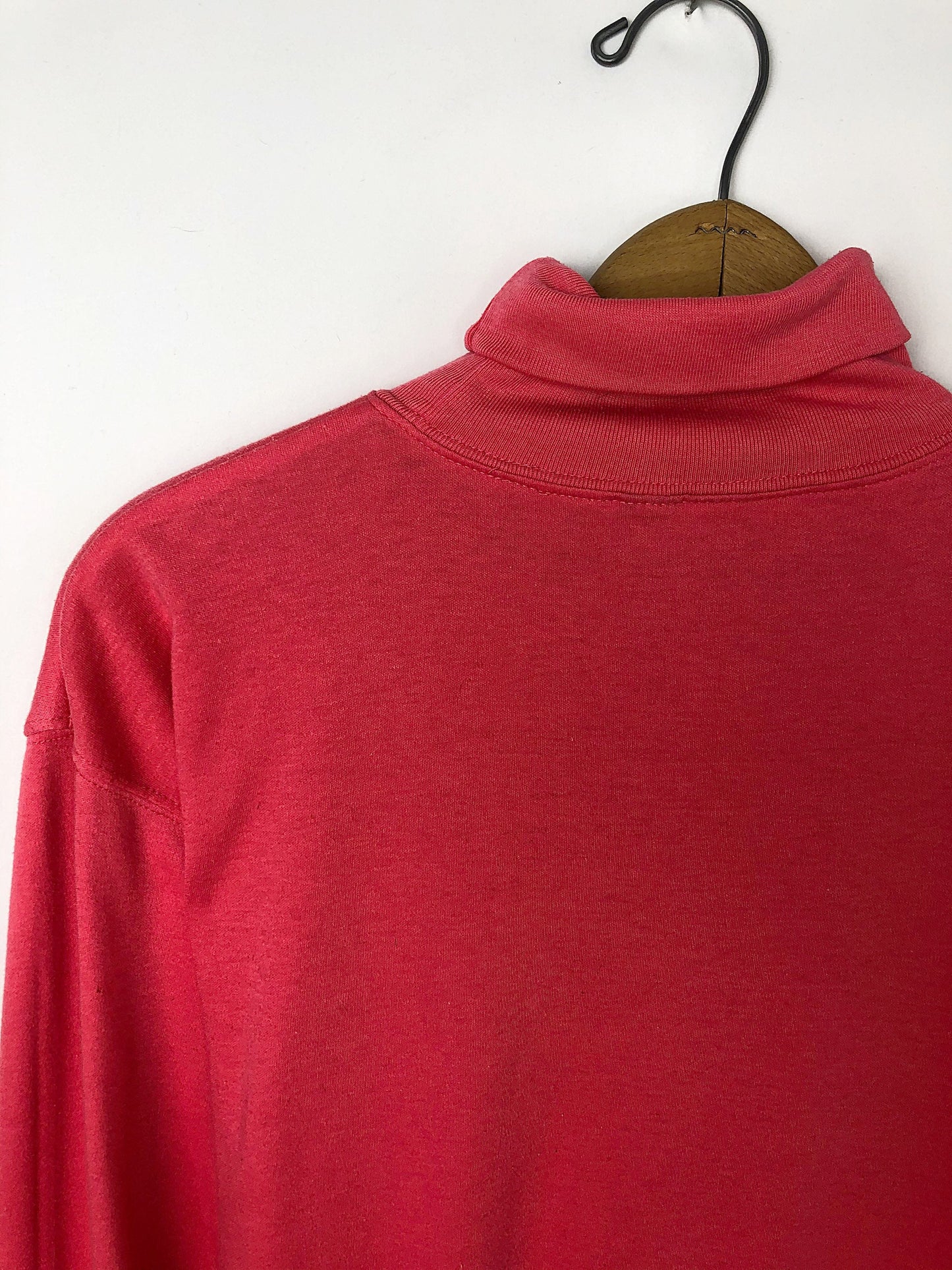 90’s Salmon Pink Super Soft Turtleneck Wms Size Medium