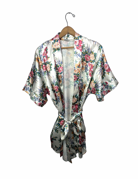 90’s White Pink Floral Silky Short Kimono Robe