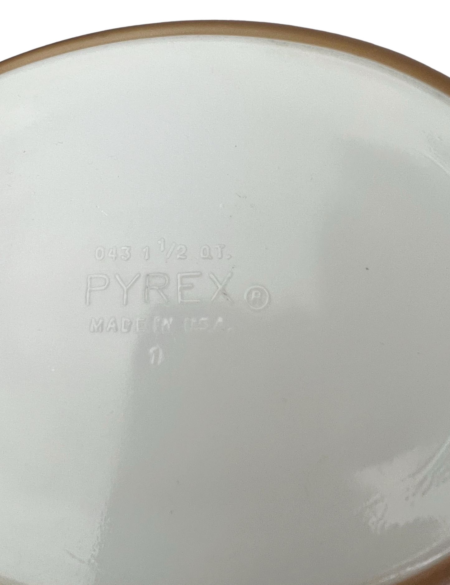 60’s Pyrex Early American Brown & Gold 1.5Q Cinderella Casserole Dish