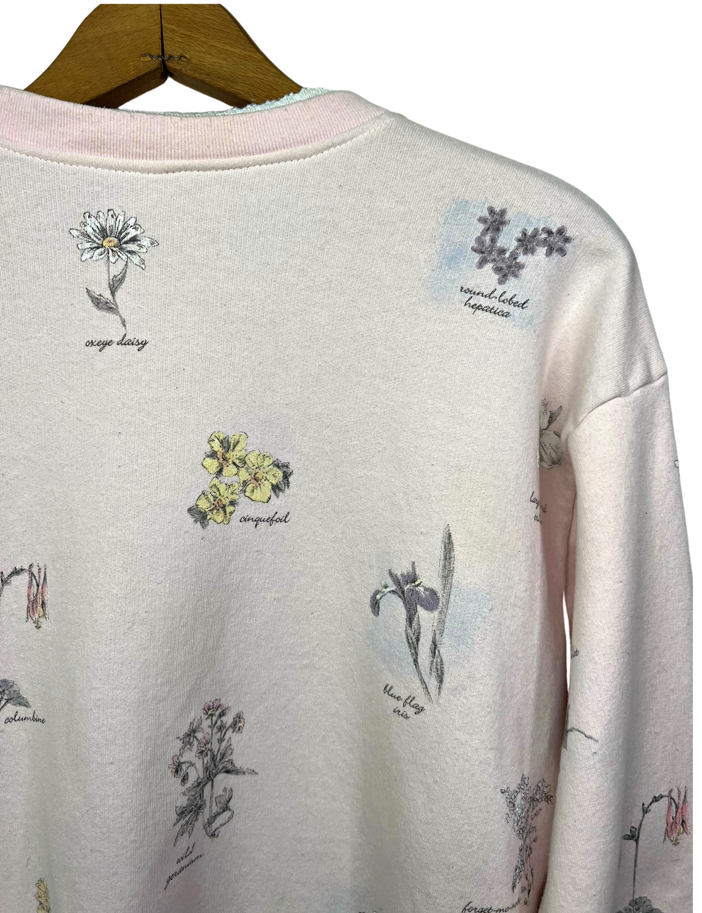 90’s Baby Pink Wildflowers Buttondown Sweatshirt with Pockets Size L