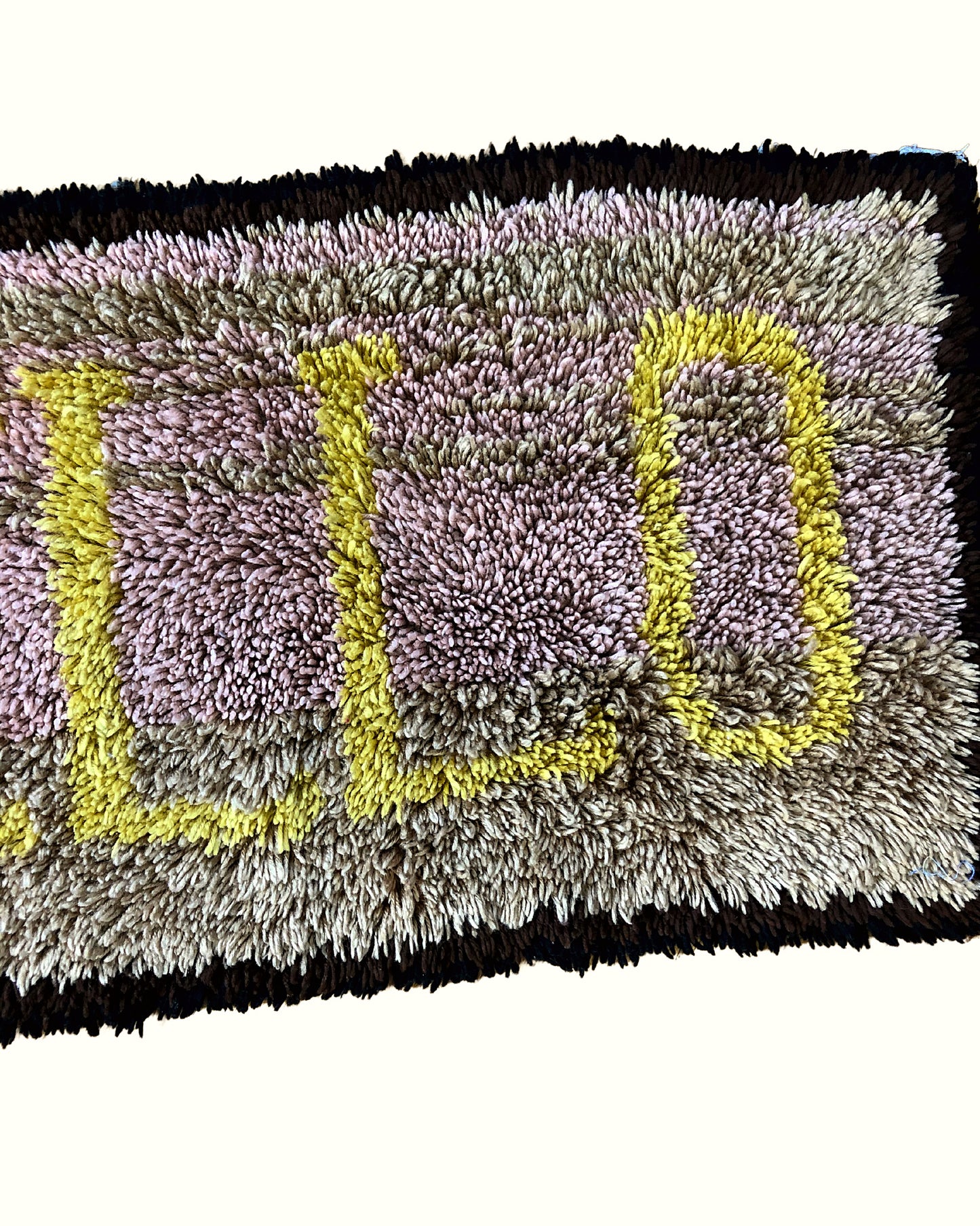 70’s HELLO Retro Hand Tufted Rug Latch Hook Wall Hanging Tapestry 37 X 17.5