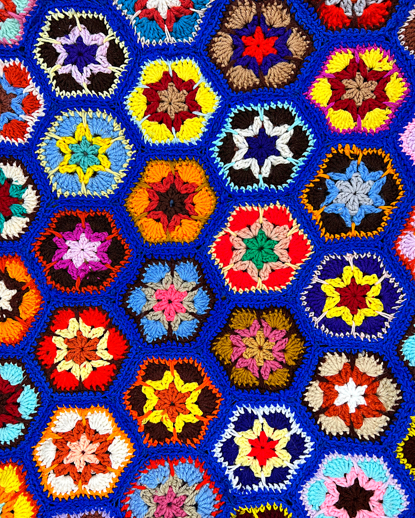 70’s Retro Rainbow Flower Granny Square Crocheted 62 x 52 Afghan Throw Blanket