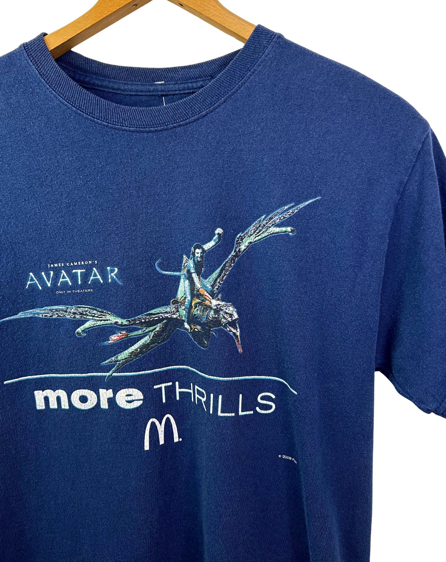 2009 Avatar x McDonalds More Thrills Promotional Movie Tshirt Size Small