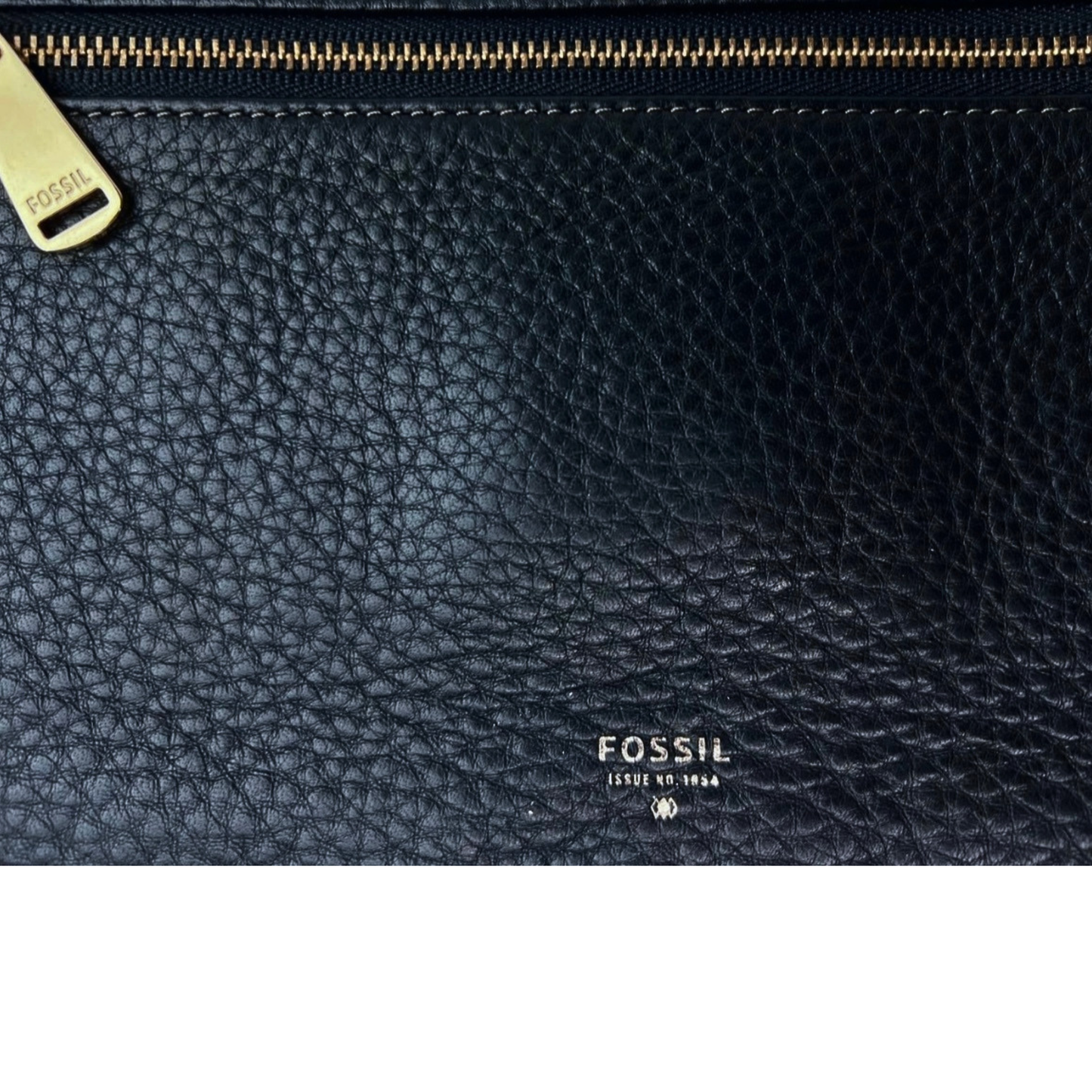 Fossil Pebbeled Leather Wristlet Clutch Bag