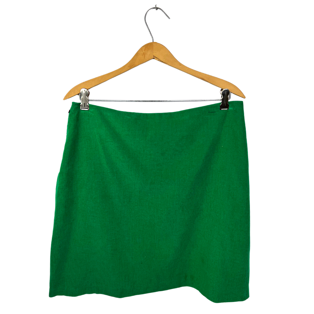 90’s Kelly Green Fine Wale Corduroy Skirt Size Medium