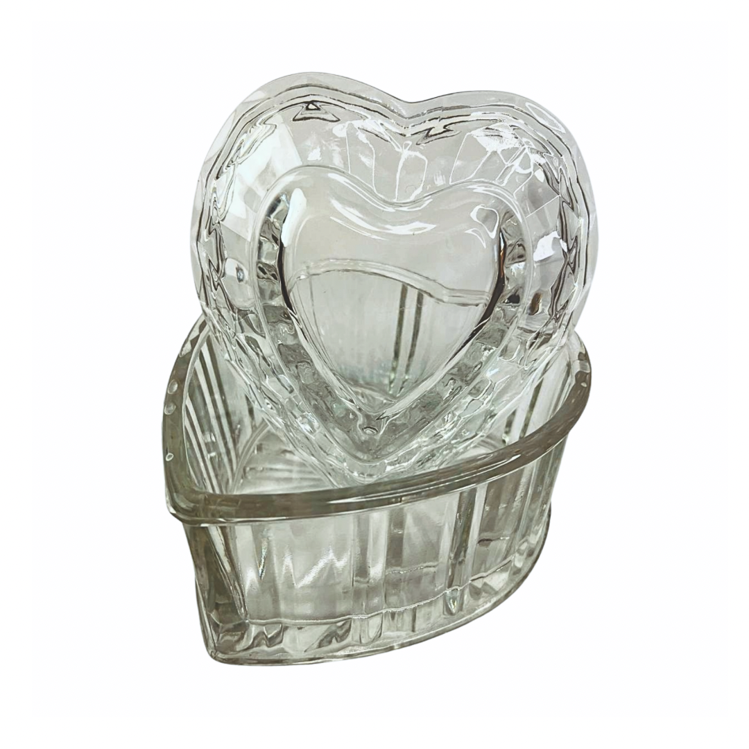 80’s Crystal Heart Shaped Glass Lidded Trinket Jewelry Box 4” x 6”