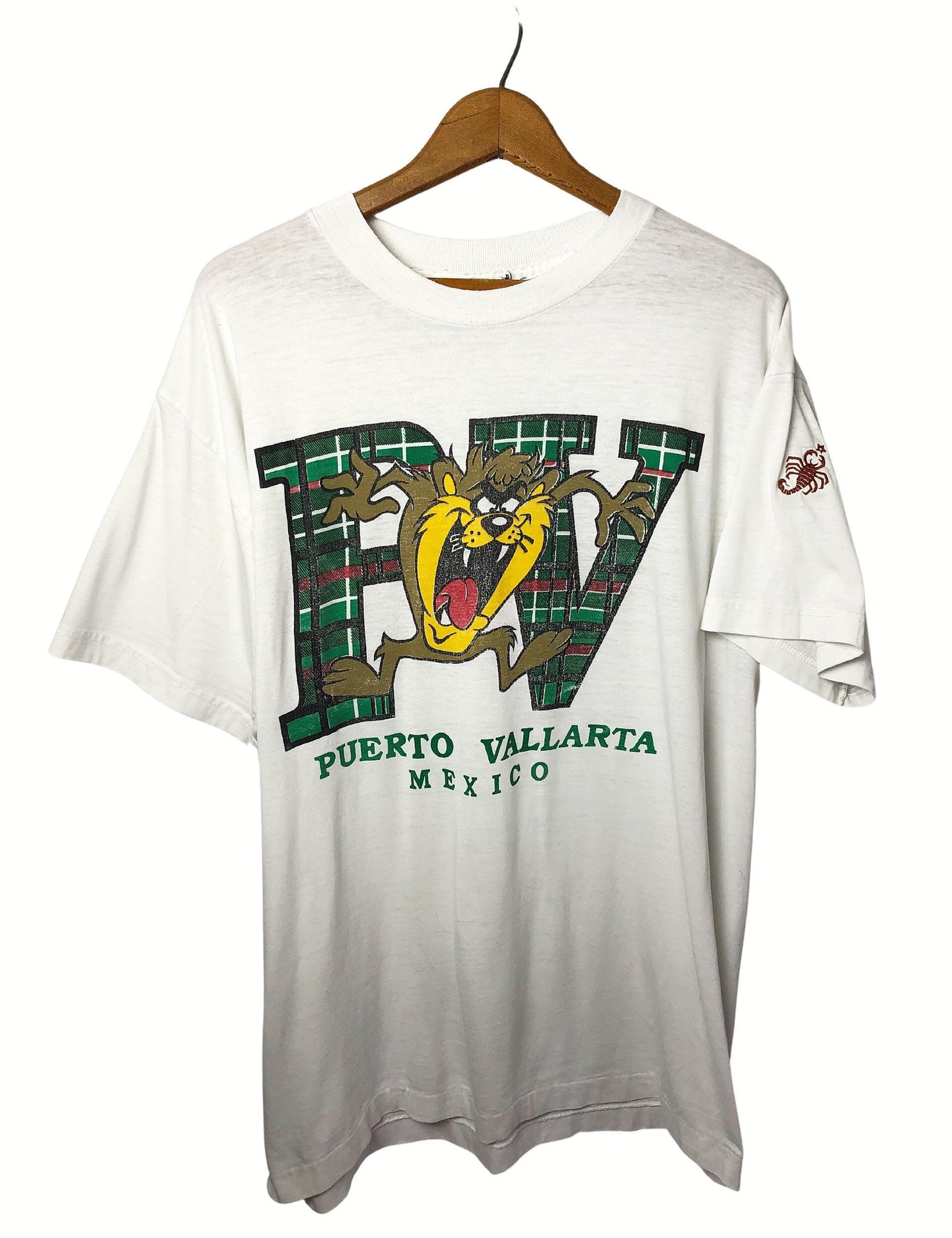 Vintage 90’s TAZ Looney Tunes Puerto Vallarta Mexico Tasmanian Devil T-Shirt Size X-Large