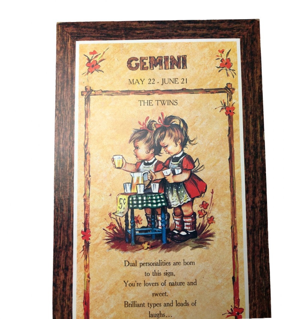 Vintage 70’s Gemini The Twins May 22- June 21 Wooden Wall Hanging 13” x 7.5” Astrology Decor