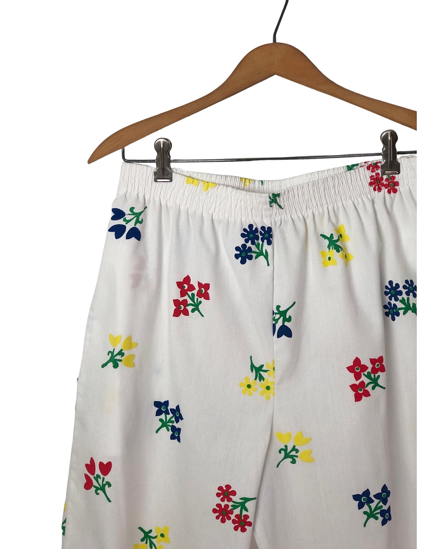 90’s White Rainbow Bouquet Floral Crisp Cotton Ankle Pants with Pockets Size Medium